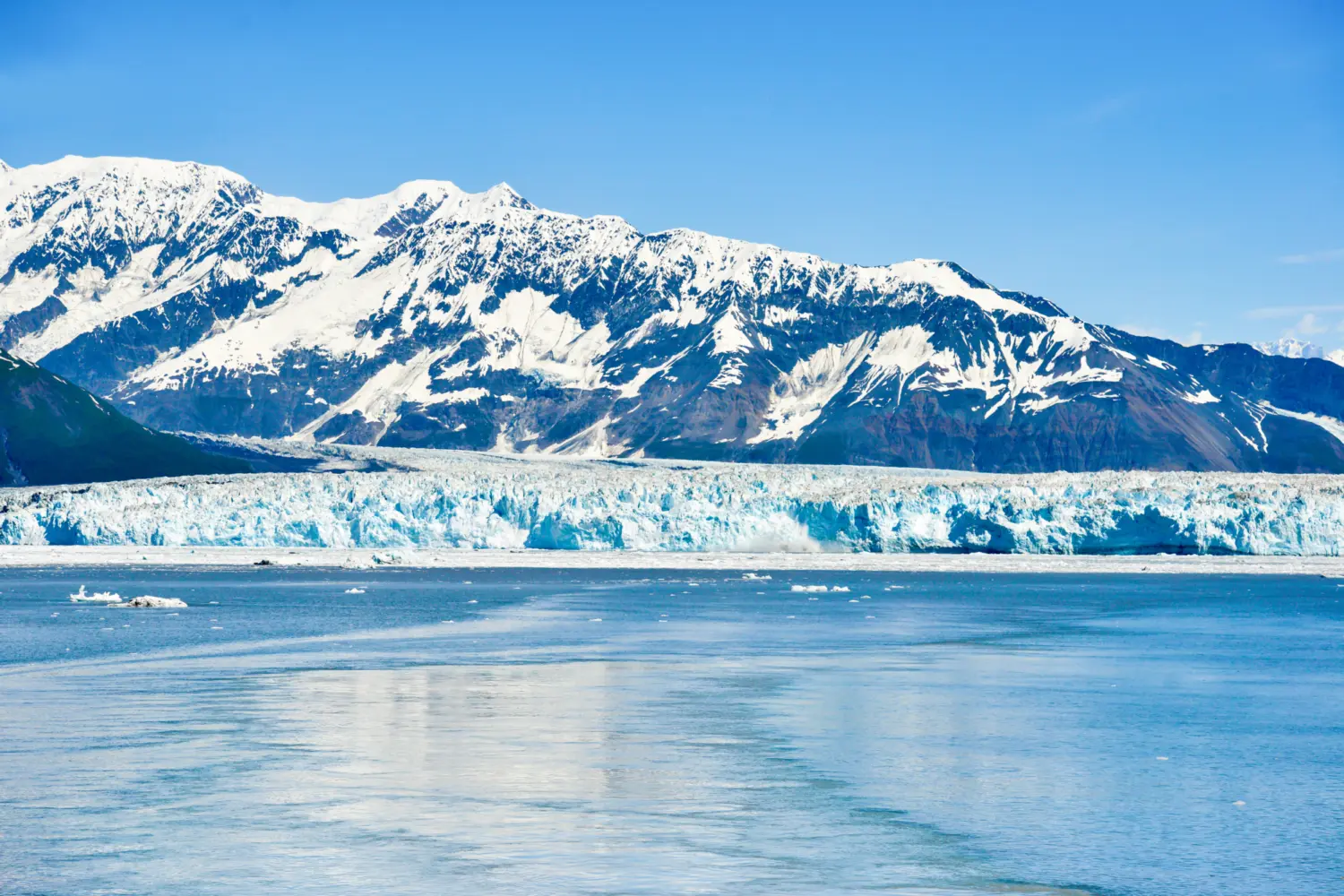 Vue sur le glacier Hubbard en Alaska