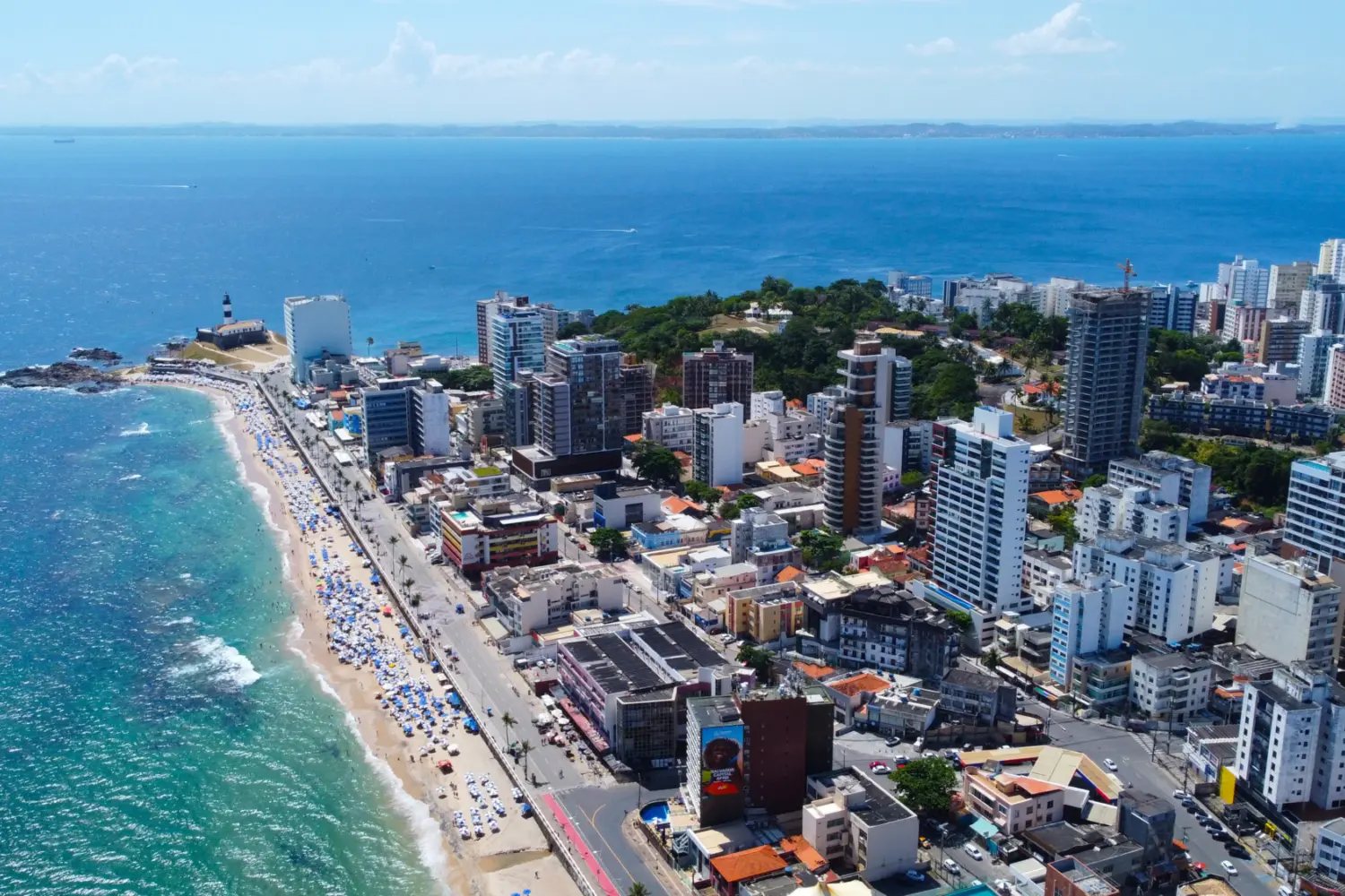 Vue sur la magnifique baie de Todos (Bahia de Todos) à Salvador de Bahia au Brésil