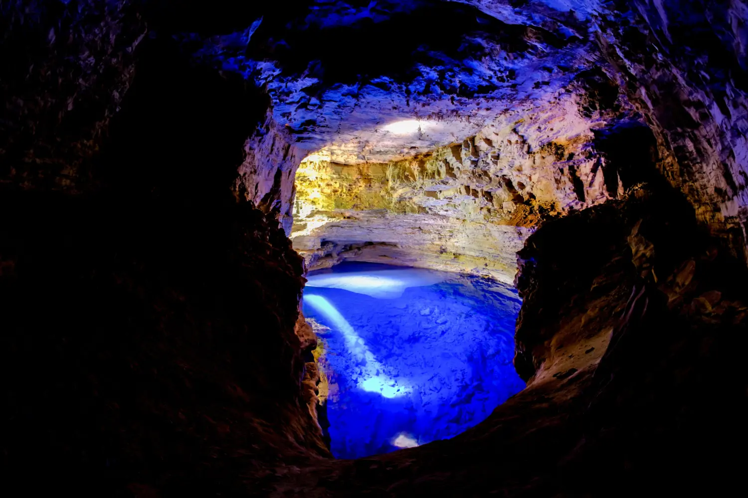 La grotte de Lapa Doce au coeur de la Chapada Diamantina au Brésil