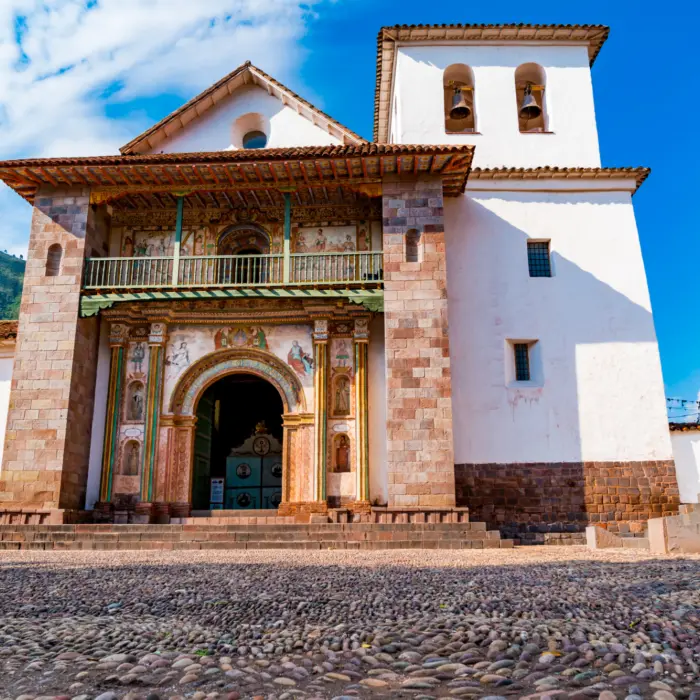 L'Église Saint-Pierre-Apôtre d'Andahuaylillas, surnommée chapelle Sixtine de l'Amérique latine, au Pérou