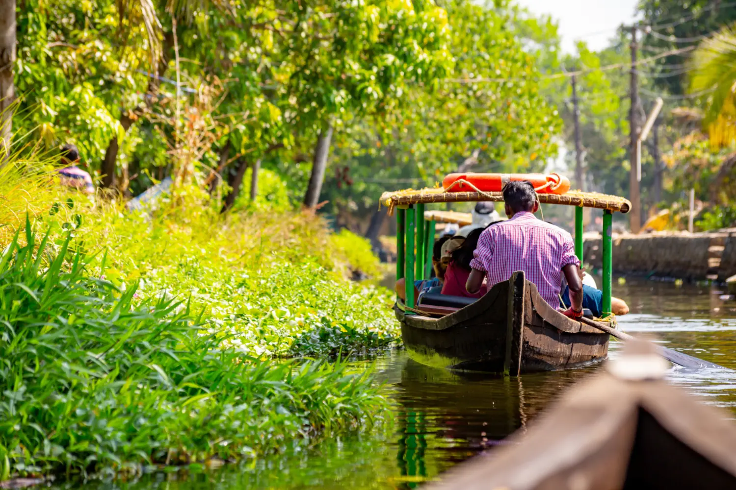 Promenade en bateau sur les backwaters d'Alappuzha (Alleppey) en Inde