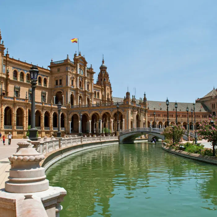 Vue sur la magnifique Place d'Espagne à Séville en Espagne