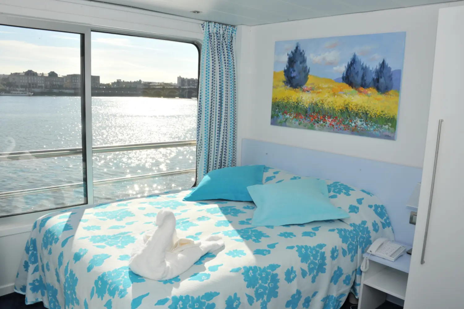 Cabine pont supérieur à bord du MS Cyrano de Bergerac de CroisiEurope