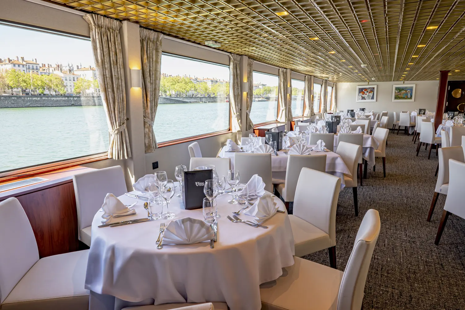 Restaurant à bord du MS Mistral de CroisiEurope