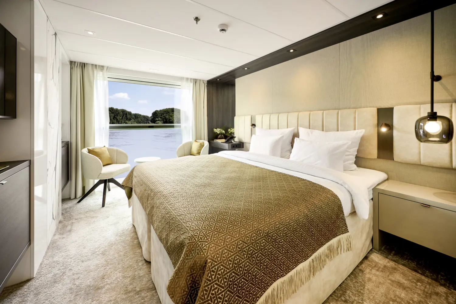 Cabine sur les ponts Mozart et Strauss à bord du Amadeus Riva