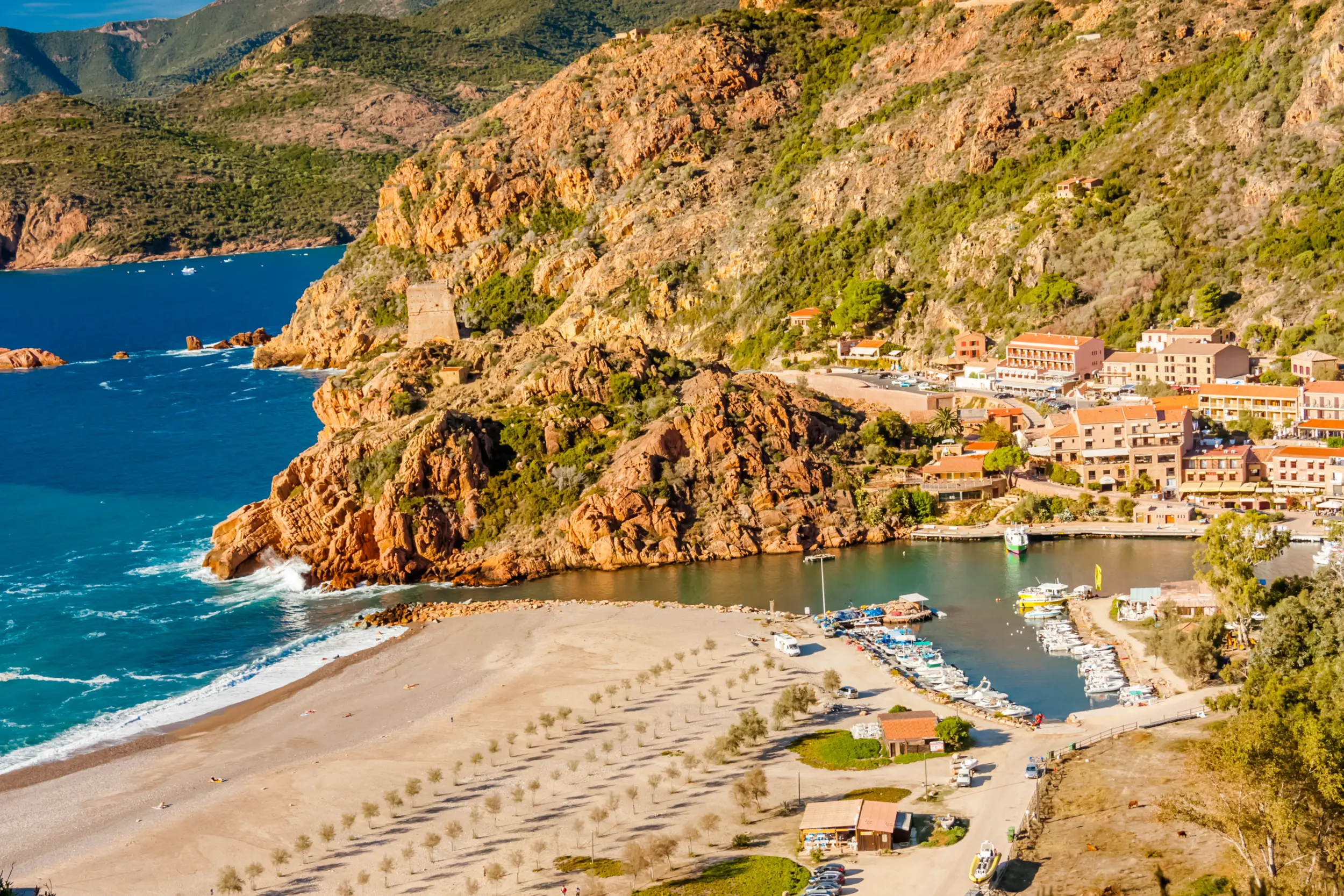 Vue sur le Golfe de Porto en Corse tout près des Calanques de Piana
