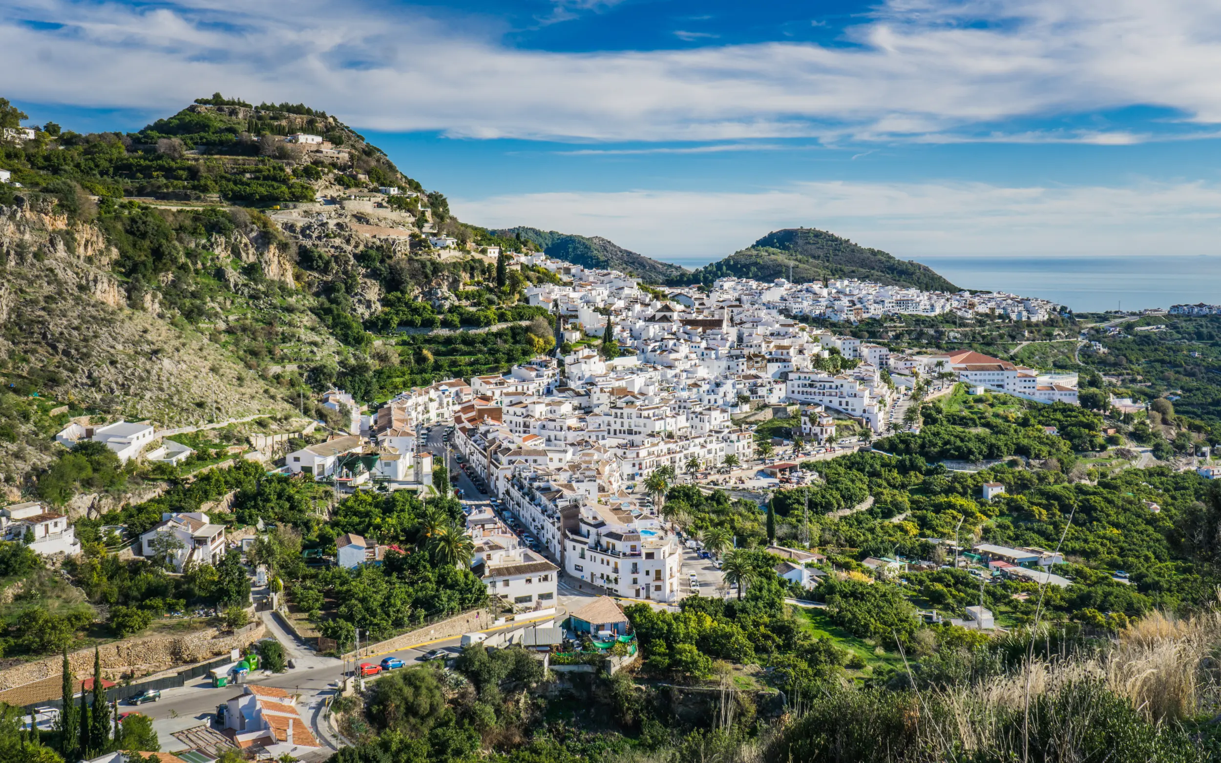 Vue panoramique du village andalou de Frigiliana