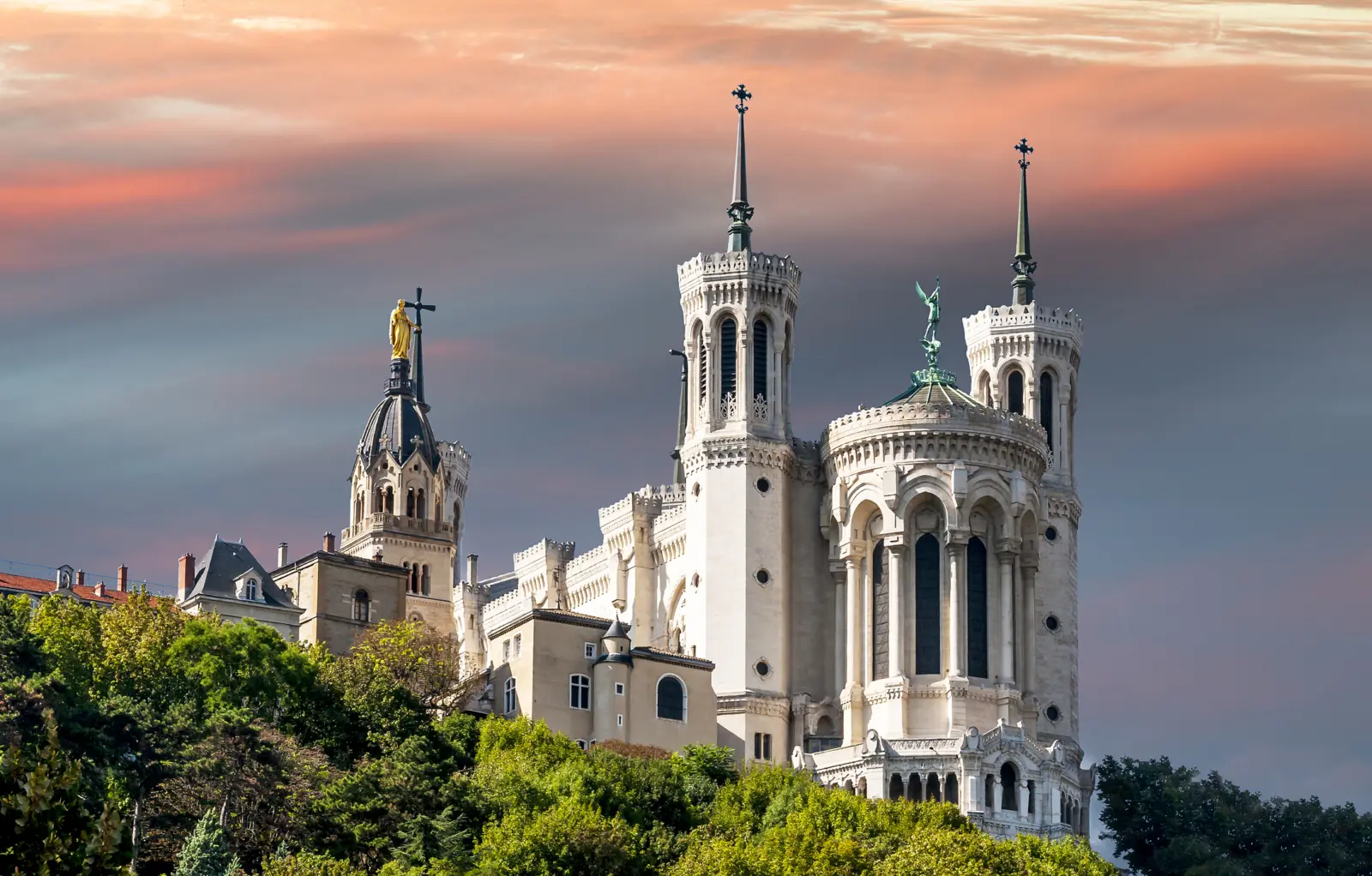 Basilique Notre-Dame-de-Fourvière, Lyon, Monument, Architecture, Basilique