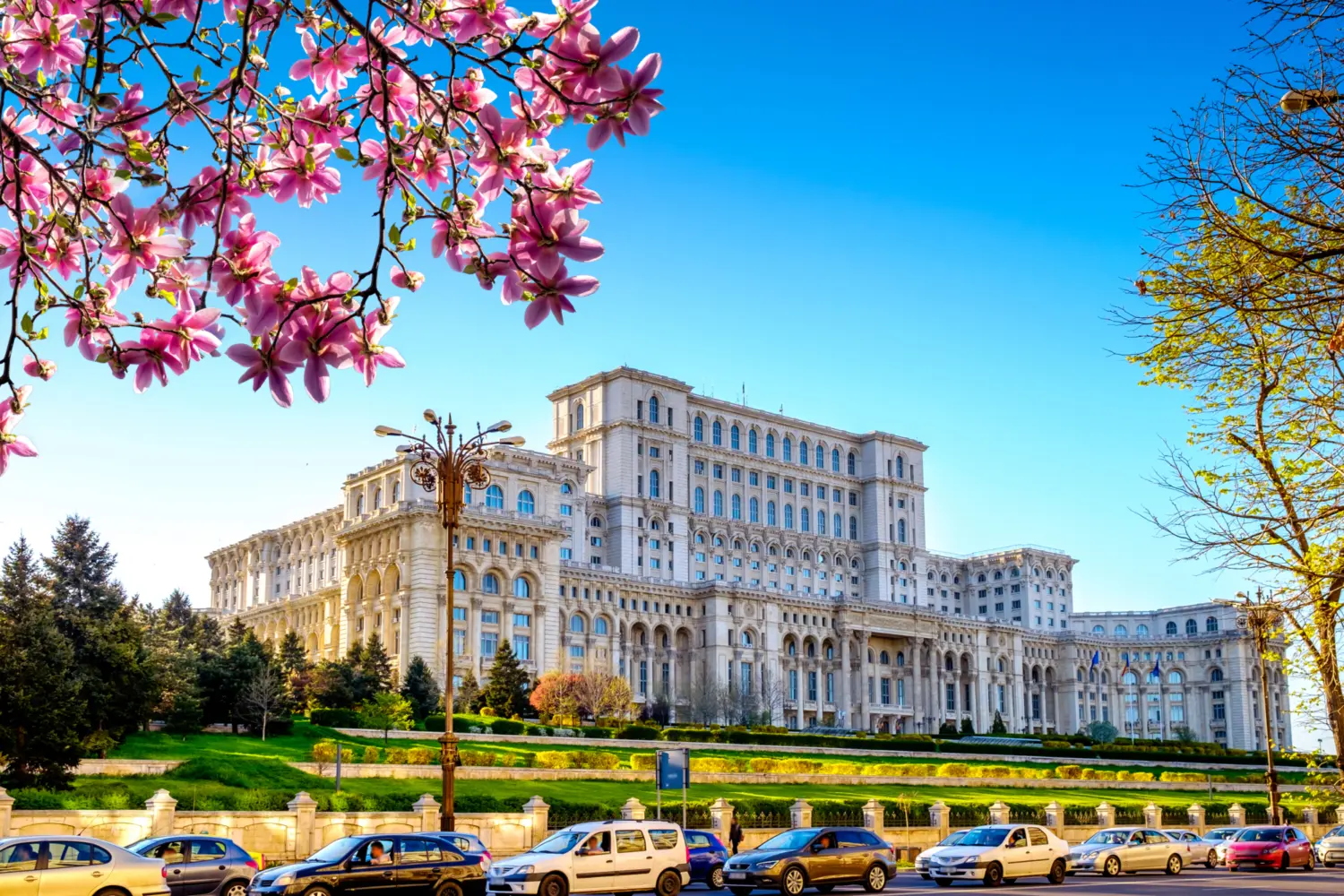 Vue sur le Palais du Parlement à Bucarest en Hongrie