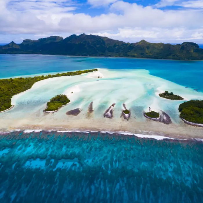 Vue sur l'île Raivavae dans les îles Australes, en Polynésie française