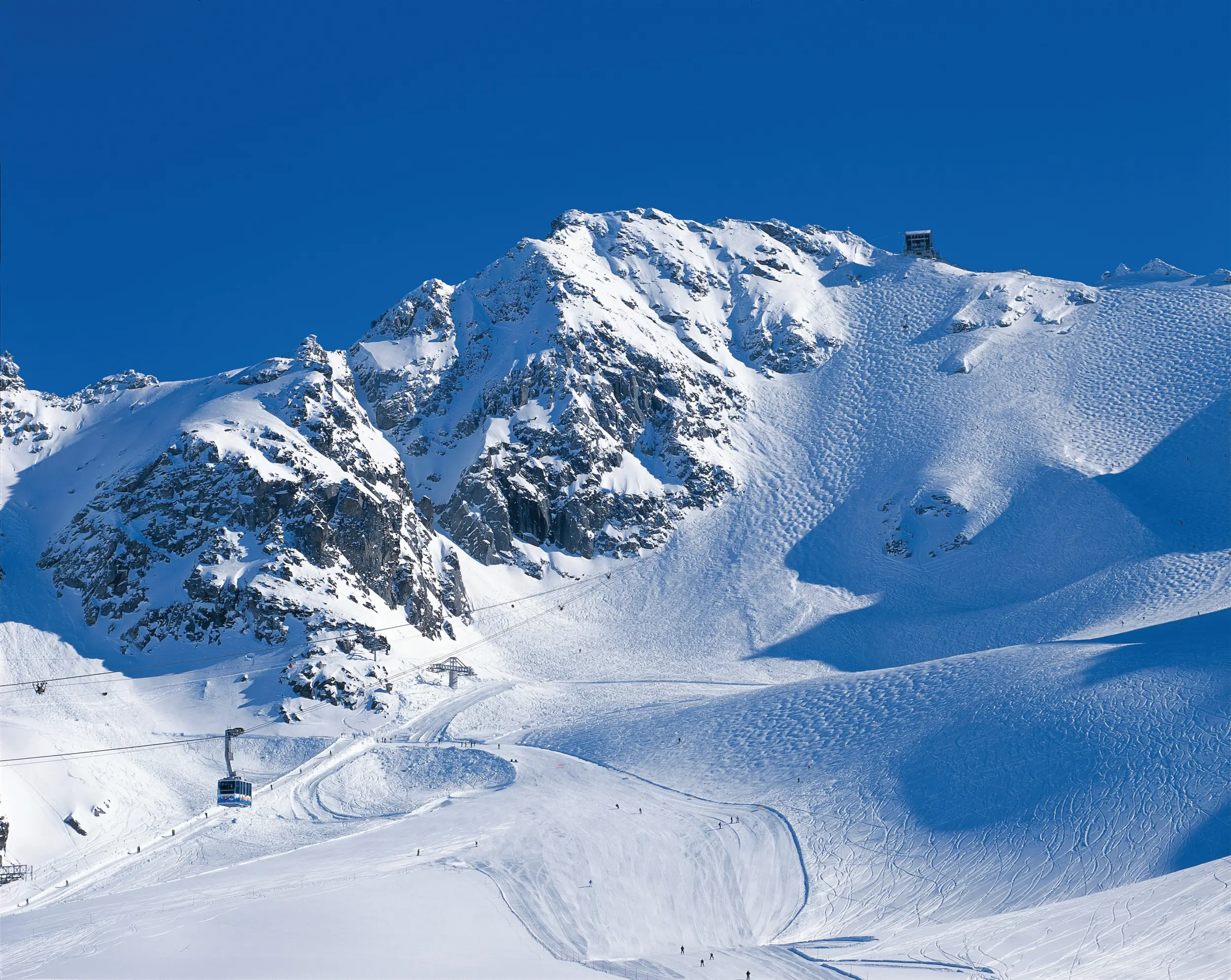 Vue sur le domaine skiable de Verbier en Suisse