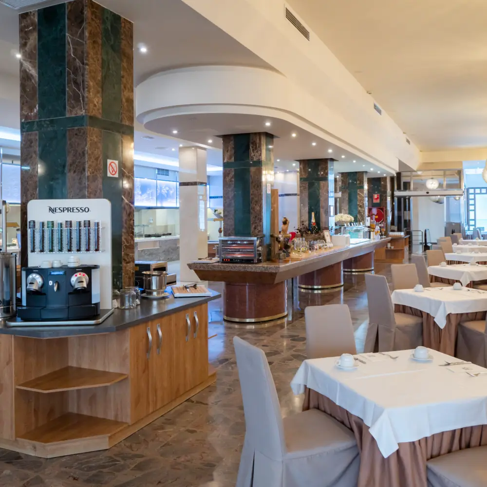 Un restaurant buffet dans un hôtel de la Costa del Sol