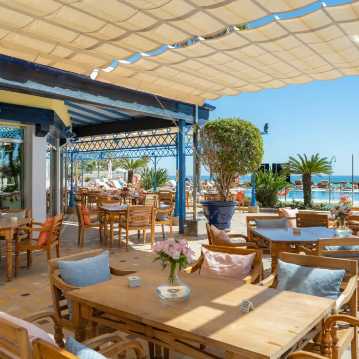 Un restaurant à la carte d'influence méditerranéenne dans un hôtel de la Costa del Sol